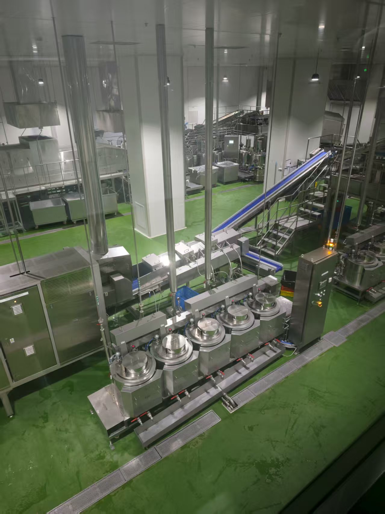 1767515704490698vozx.jpg 7cd1392580b18f46d2adaf12a394bf0c.jpg